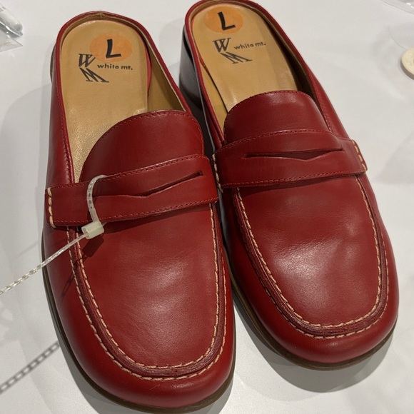 White Mountain Shoes - White Mountain Sweetie Red Leather Mules Slide Loafers 7M NWT